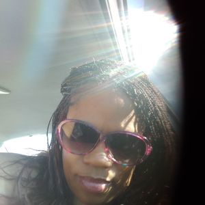 Meet your Posher, Fay